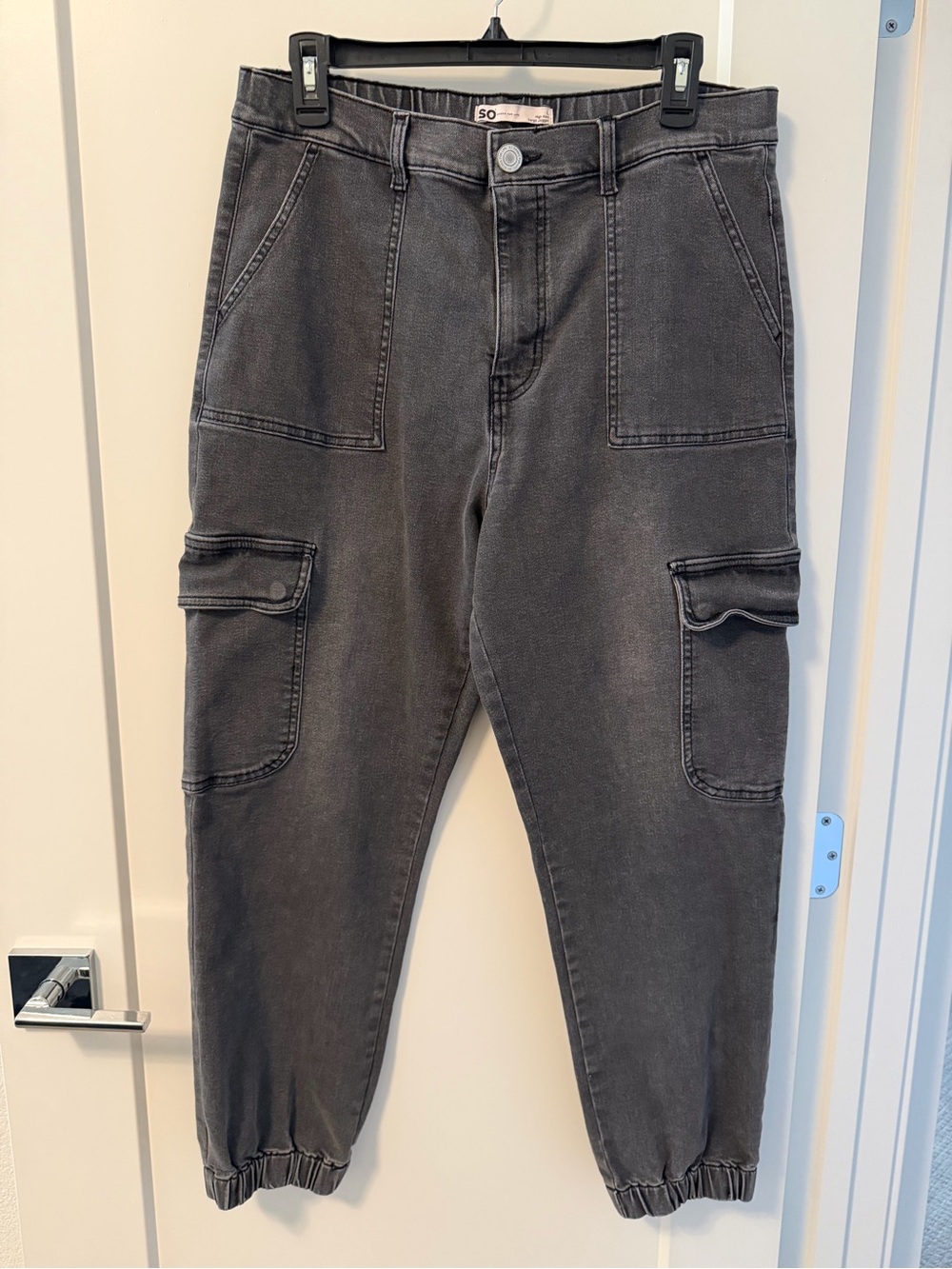 SO Women’s Cargo Jogger Jeans - Charcoal- size large